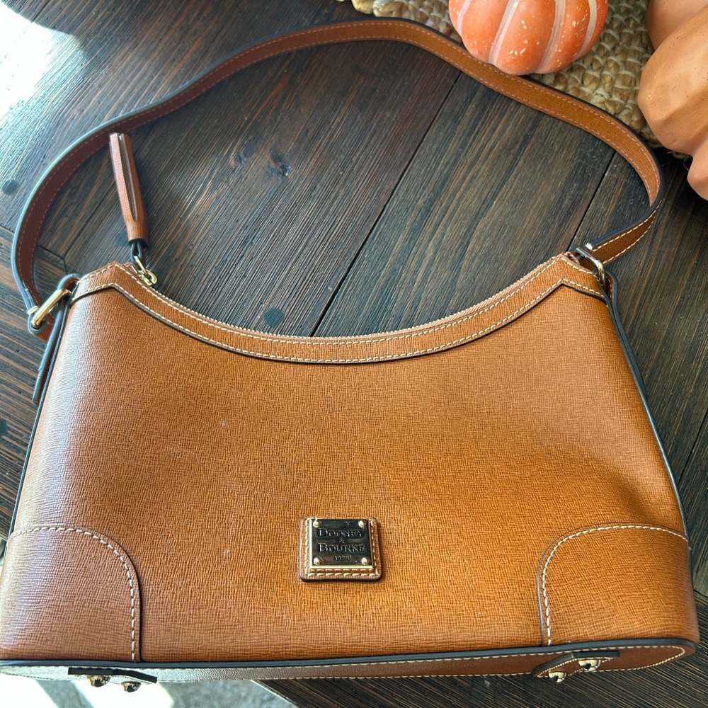 Dooney & Bourke Tan Leather Shoulder Bag - Picture 3 of 9